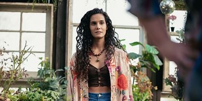 Cartel de Belly Of The Beast