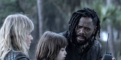 Cartel de Keeping Her Alive