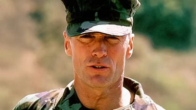 Clint Eastwood: "No hay ninguna razón en el mundo por la que la gente deba salir y pagar por cosas que pueden ver en casa en la televisión" noticias imagen