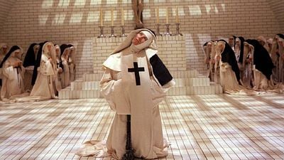 Por primera vez en 55 años, la película más censurada se estrena en España tal y como quería su director: Tan blasfema e impactante que el Vaticano la condenó noticias imagen