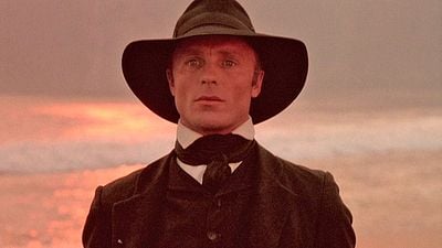 "Me gané un lugar de por vida en la lista negra": Hace 39 años se estrenó una controvertida película histórica con Ed Harris en uno de sus mejores papeles noticias imagen