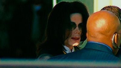 Netflix ha enfurecido a los fans de Michael Jackson con el documental que arrasa en la plataforma: "Debería avergonzarse" noticias imagen