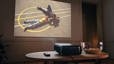 Será como tener un cine en casa: este proyector de Philips es ideal para series o películas y tiene un precio espectacular noticias imagen