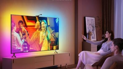 El accesorio Ambilight con 1.483 valoraciones en Amazon adapta la tecnología de Philips a casi cualquier televisor por muy poco dinero