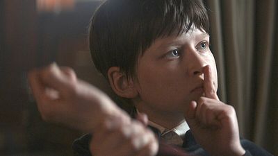 Este actor de '1899' interpretó a un desagradable personaje de 'Juego de Tronos' durante seis temporadas, pero no es fácil darse cuenta noticias imagen