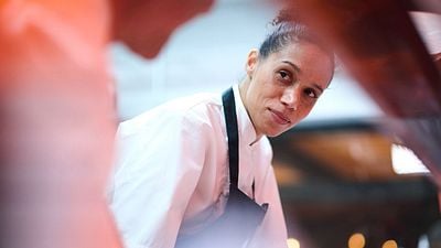 Si la nueva temporada de ‘The Bear’ te deja con ganas de más, esta miniserie culinaria de 4 episodios es justo lo que necesitas noticias imagen