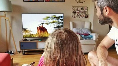 Así es la casa de Roberto Leal: un chalé de más de 300 m² en Las Rozas con rinconcitos personales y mucha vida infantil noticias imagen