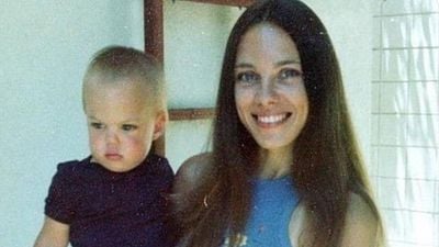 La madre de Angelina Jolie también era actriz, pero solo hizo dos películas: "Cuando tenía 25 años estaba divorciada y tenía dos hijos" noticias imagen