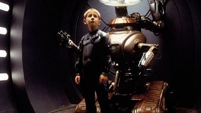 Esta fue la película de ciencia ficción que destronó a 'Titanic': nadie la recuerda, pero 25 años después resurgió como serie de Netflix noticias imagen