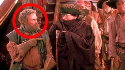 Solo aparece durante 47 segundos: prácticamente nadie pudo reconocer a esta superestrella en 'Hook' noticias imagen