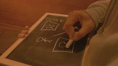 Una joya única de ciencia ficción desconocida que puedes ver en Prime Video: bucles temporales en plano secuencia noticias imagen