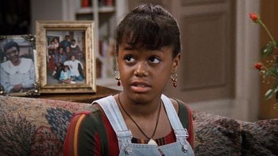 La hija menor de 'Cosas de casa' apareció por última vez en la temporada 4: después los Winslow actuaron como si solo tuvieran dos hijos noticias imagen