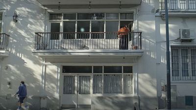 Sufrió un infarto y sobrevivió de milagro: ahora cuenta cómo cambió su vida en la serie 'El mejor infarto de mi vida' noticias imagen