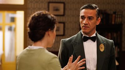 Jesús Mosquera no es el único exfutbolista en 'La Moderna': el actor que cambió el mundo del deporte por el espectáculo con 30 años noticias imagen