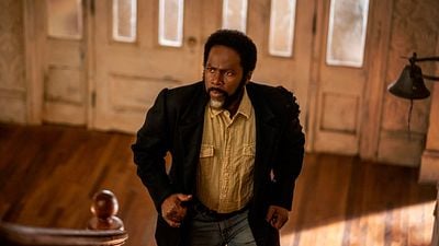 El final de la temporada 4 de 'From' conecta con uno de los episodios más importantes de la temporada 1 noticias imagen