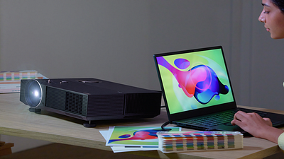 He probado a ver Oppenheimer en este proyector ASUS rebajado en PcComponentes y es una experiencia espectacular noticias imagen