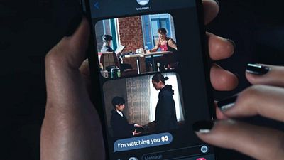 La temporada 2 de 'Miércoles' tiene tanta publicidad de Apple que podría ser un anuncio, y puede que no te hayas dado cuenta noticias imagen