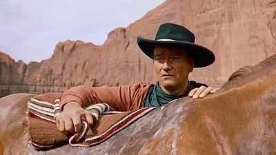 "Es guapo, pero un idiota": John Wayne no podía soportar a este mítico galán de Hollywood