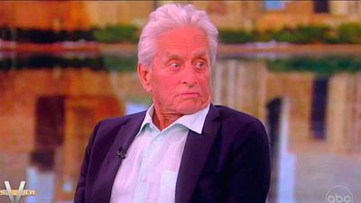 Michael Douglas lleva tres años retirado en silencio sin "intenciones reales de volver": "Me di cuenta de que tenía que parar" noticias imagen