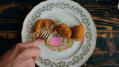 La serie que lleva 13 semanas en el Top 10 de Netflix: una comedia que sigue causando furor y ya tiene asegurado su futuro noticias imagen