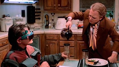 Llevamos 36 años preguntándonos por esta extraña tecnología de ‘Regreso al futuro II’ pero resulta que no hay nada que explicar noticias imagen