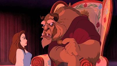 ¿Te diste cuenta de la gigantesca silla que desaparece por arte de magia en 'La bella y la bestia'? noticias imagen