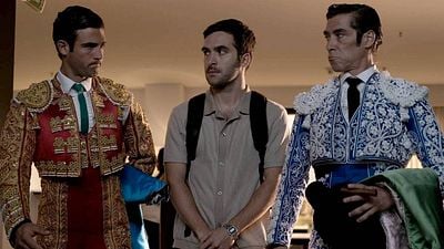 Fueron a la fiesta de un torero y crearon la ficción más original del año: "Teníamos la intención de que fuera una serie única" noticias imagen