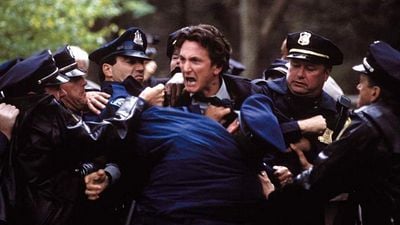 El 'thriller' que pone de acuerdo a la crítica y al público: Una de las más viscerales y brutales películas de Clint Eastwood noticias imagen