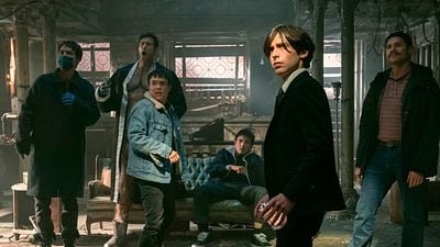 Hoy en Netflix: La desgarradora serie que ha superado a 'The Umbrella Academy' en el top 10 y que ha enganchado a todo el mundo noticias imagen