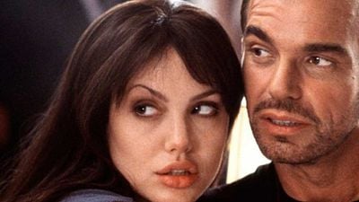 Billy Bob Thornton cree que el asunto del collar con viales de sangre junto a Angelina Jolie se sacó de contexto: "Literalmente era una gota de sangre" noticias imagen