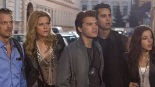 'La hora más oscura': spot para televisión noticias imagen