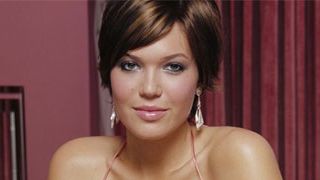 Mandy Moore imita a Zooey Deschanel y tendrá su propio piloto de comedia en ABC noticias imagen