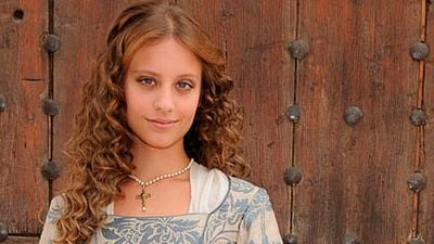 Michelle Jenner, de 'Isabel': "De reina tengo la valentía y que lucho por lo que quiero" noticias imagen