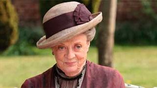 'Downton Abbey': los productores desmienten la salida de Maggie Smith noticias imagen