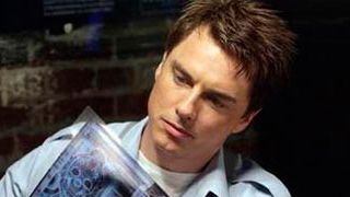 'Arrow' ficha al actor de 'Torchwood' John Barrowman como personaje recurrente noticias imagen