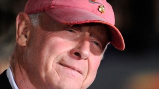 Tony Scott, director de 'Top Gun' y 'El fuego de la venganza', muere a los 68 años en lo que parece ser un suicido noticias imagen