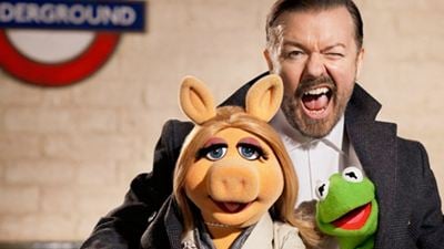 'The Muppets 2': Ricky Gervais se lo pasa bomba en la primera foto oficial
