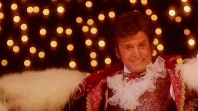 'Behind the Candelabra': Michael Douglas luce purpurina en el primer tráiler