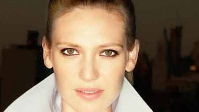 La actriz de 'Fringe' Anna Torv se une al elenco de 'Open' noticias imagen