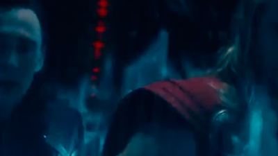 'Thor: El mundo oscuro': ¡El dios del trueno y Loki... pilotando una nave espacial!