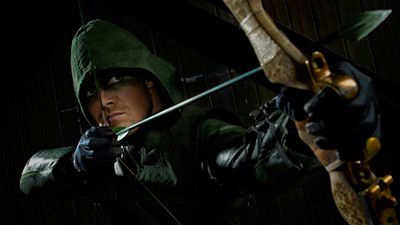 Stephen Amell no ve competencia entre 'Arrow' y 'Agents of S.H.I.E.L.D' noticias imagen
