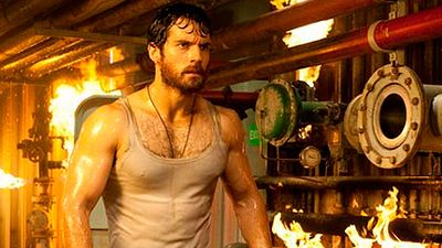 'Batman Vs. Superman': ¡Henry Cavill ya se machaca en el gimnasio! noticias imagen