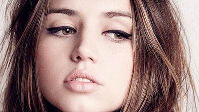 'Arms and the Dudes': Ana de Armas podría interpretar a la novia de Miles Teller noticias imagen