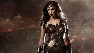 'Batman v Superman: El amanecer de la justicia': Nuevo 'concept art' de Wonder Woman con capa y espada