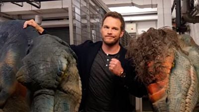 'Jurassic World': Gastan una broma a Chris Pratt "atacándole" con dinosaurios noticias imagen