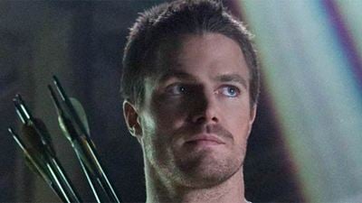 ‘Arrow’: Stephen Amell cree que Oliver Queen pronto averiguará algo sobre su hijo