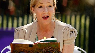 'Harry Potter': Los fans del joven mago dejan notas en los libros de la saga para los futuros lectores noticias imagen