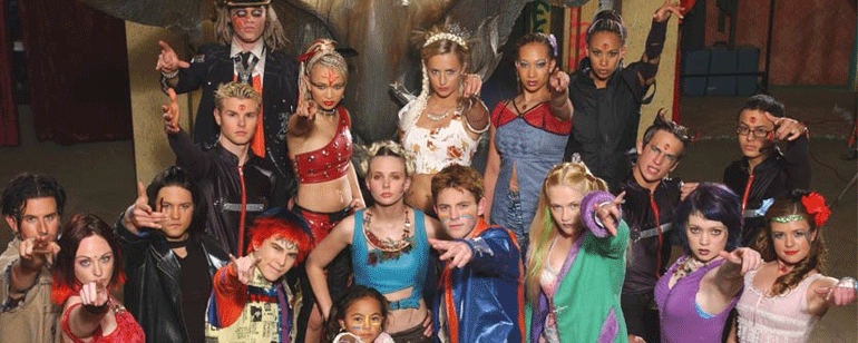 'La tribu': ¿Sabías que todos los actores vivían juntos pero no podían tener relaciones entre ellos? noticias imagen