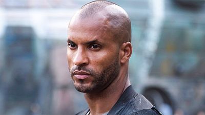 'Los 100': Ricky Whittle afirma que el 'showrunner' le hacía bullying en la serie noticias imagen