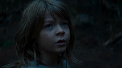 'Peter y el dragón': Karl Urban quiere dar caza a la fantástica criatura en el tráiler en español noticias imagen